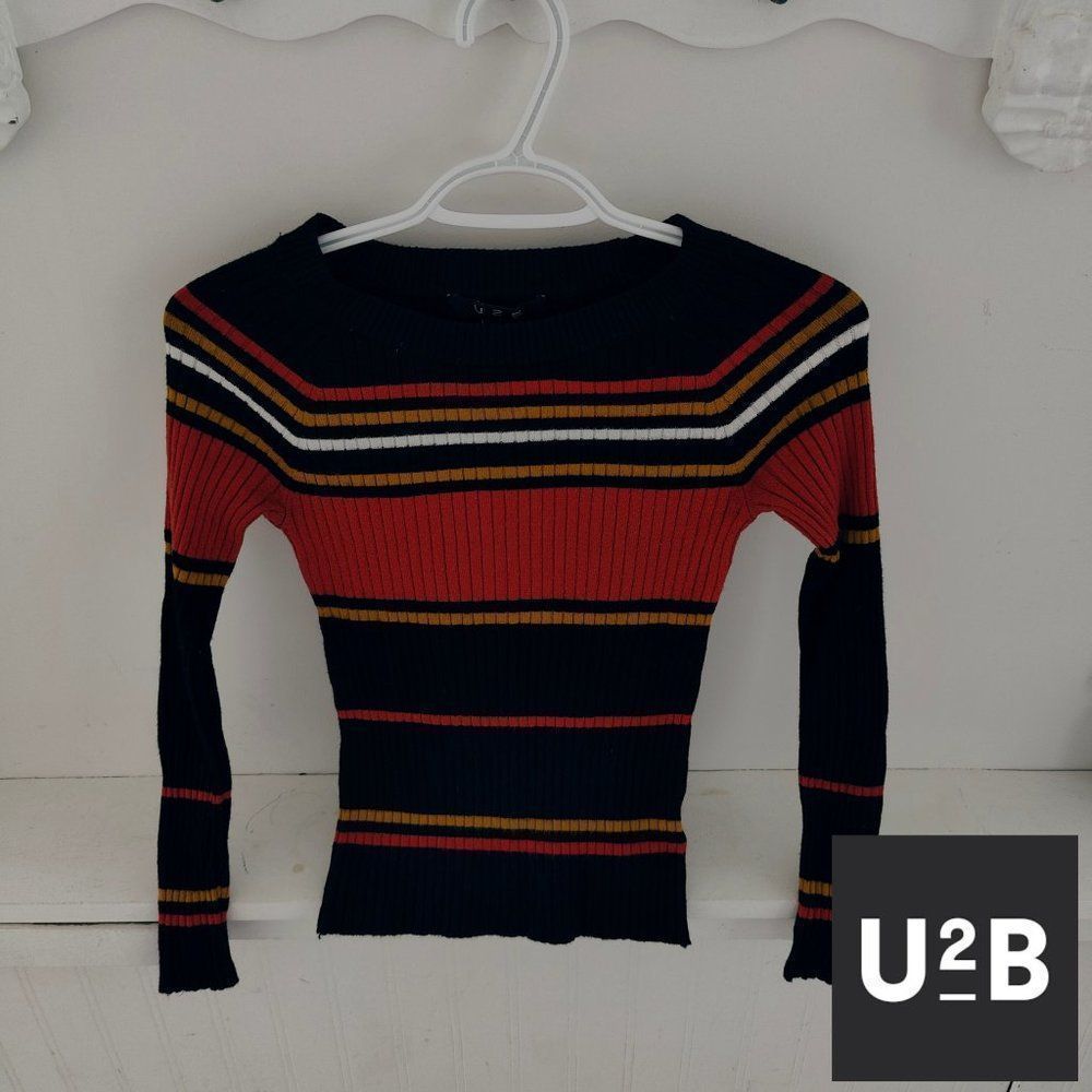 Maroon, Long Sleeve Slim fit shirt Knitted from U 2 B brand size Small